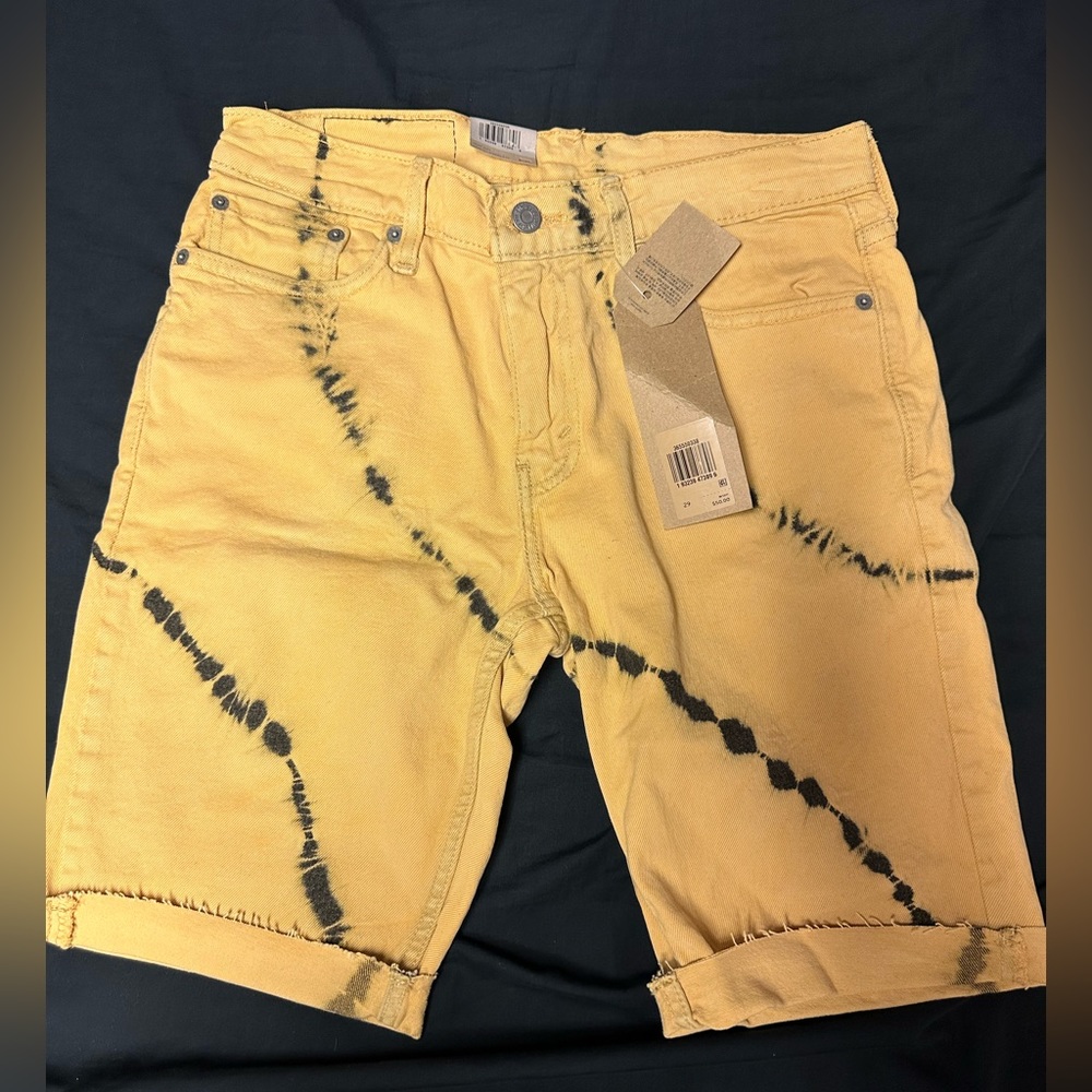 Levi’s 511 slim fit shorts denim